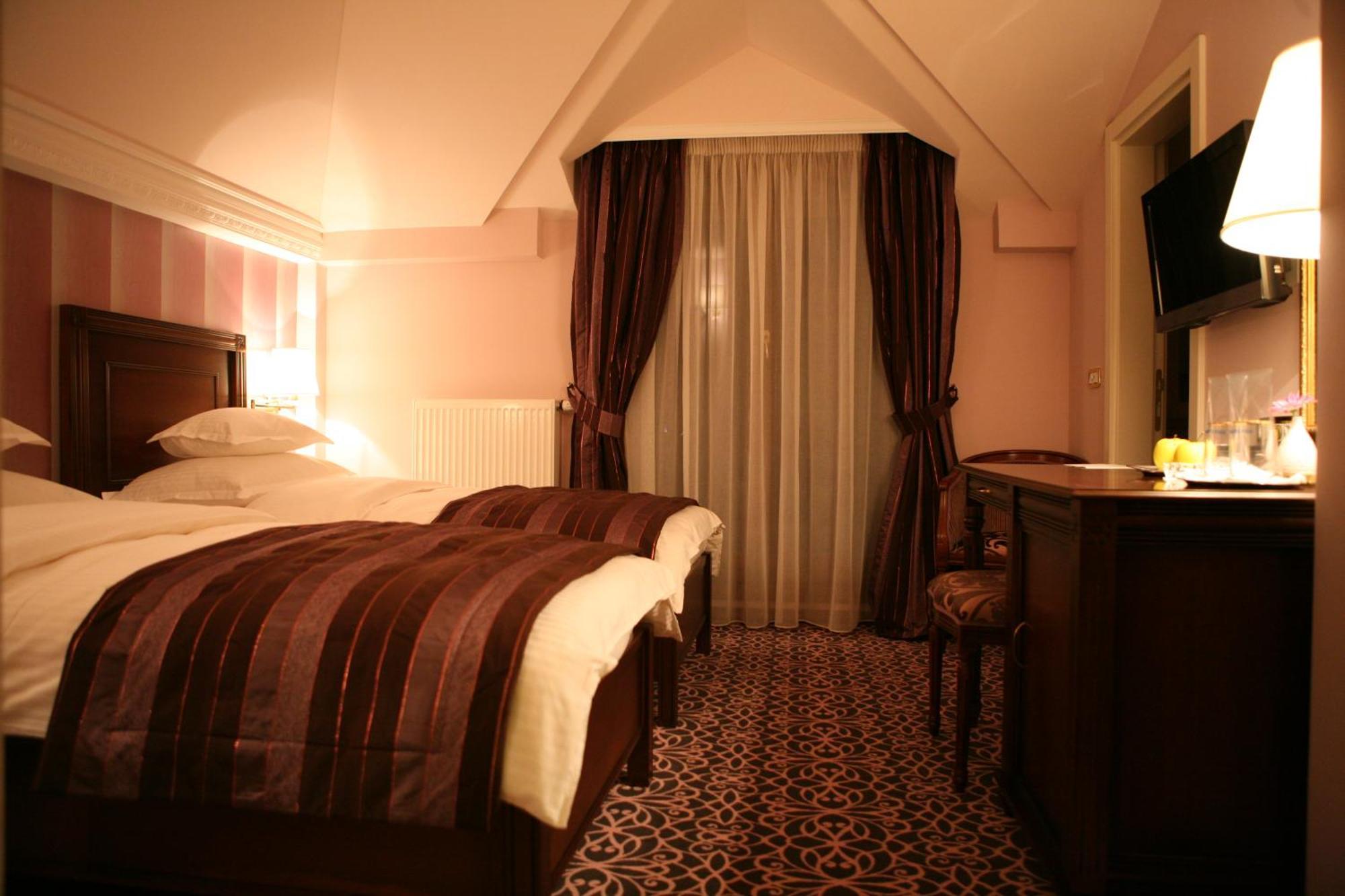 Hotel Villa Viktorija Banja Luka Zewnętrze zdjęcie